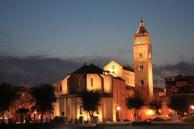 B&B Chiaro Di Luna Barletta Exterior photo